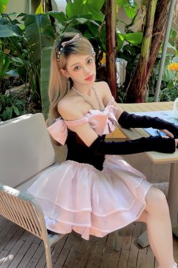 Princess Black Puff Skirt Dress with Bow and Diamond-Studded Neck, Fairy Tale Style for Birthdays, Y2K Fashion