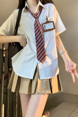 Pudding Bear Striped Long Sleeve JK Shirt Set for Women - Four-Piece Loose Short Sleeve Outfit, Cute Y2K Style