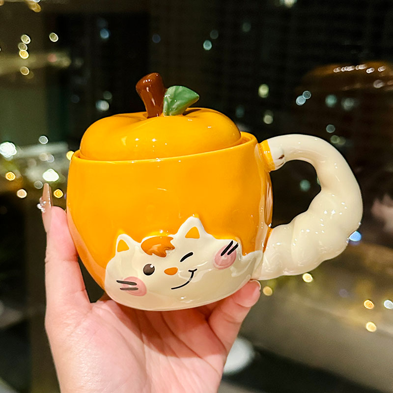 Quirky Apple Cat Ceramic Mug with Lid - Cute Fun Water Cup for Girls, Perfect Birthday Gift Idea Quirky Apple Cat Ceramic Mug with Lid - Cute Fun Water Cup for Girls, Perfect Birthday Gift Idea