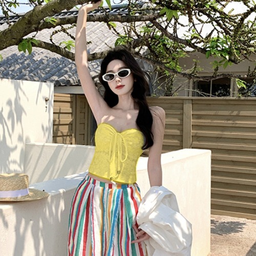 Rainbow Striped Wide-Leg Pants for Beach Vacation – Floor-Length Linen Pants with Sun Protection Cardigan in Lazy Style Rainbow Striped Wide-Leg Pants for Beach Vacation – Floor-Length Linen Pants with Sun Protection Cardigan in Lazy Style