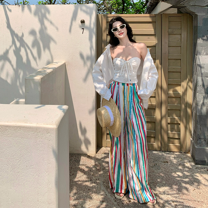 Rainbow Striped Wide-Leg Pants for Beach Vacation – Floor-Length Linen Pants with Sun Protection Cardigan in Lazy Style Rainbow Striped Wide-Leg Pants for Beach Vacation – Floor-Length Linen Pants with Sun Protection Cardigan in Lazy Style