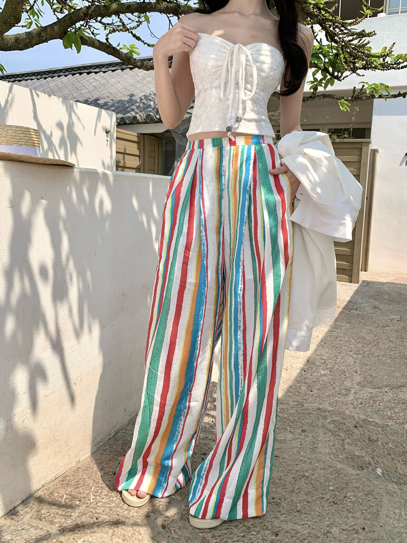 Rainbow Striped Wide-Leg Pants for Beach Vacation – Floor-Length Linen Pants with Sun Protection Cardigan in Lazy Style Rainbow Striped Wide-Leg Pants for Beach Vacation – Floor-Length Linen Pants with Sun Protection Cardigan in Lazy Style