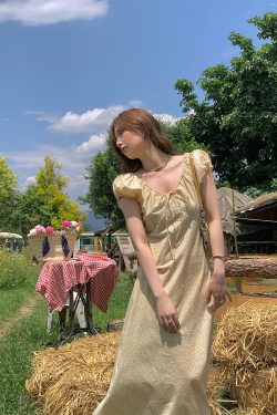 Red Floral Dress for Women, Loose Puff Sleeve Long Dress with French V-neck, Summer Flowers Design, Vintage Style, Perfect for Summer Outings