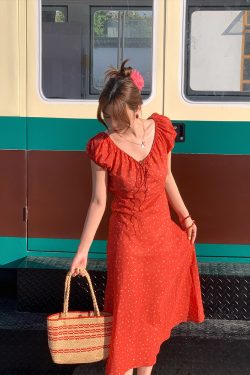 Red Floral Dress for Women, Loose Puff Sleeve Long Dress with French V-neck, Summer Flowers Design, Vintage Style, Perfect for Summer Outings
