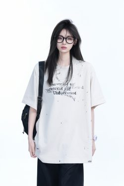 Red Ink Splash Design Short-Sleeve T-Shirt for Women - Trendy Summer Heavyweight Loose Fit, Casual Style