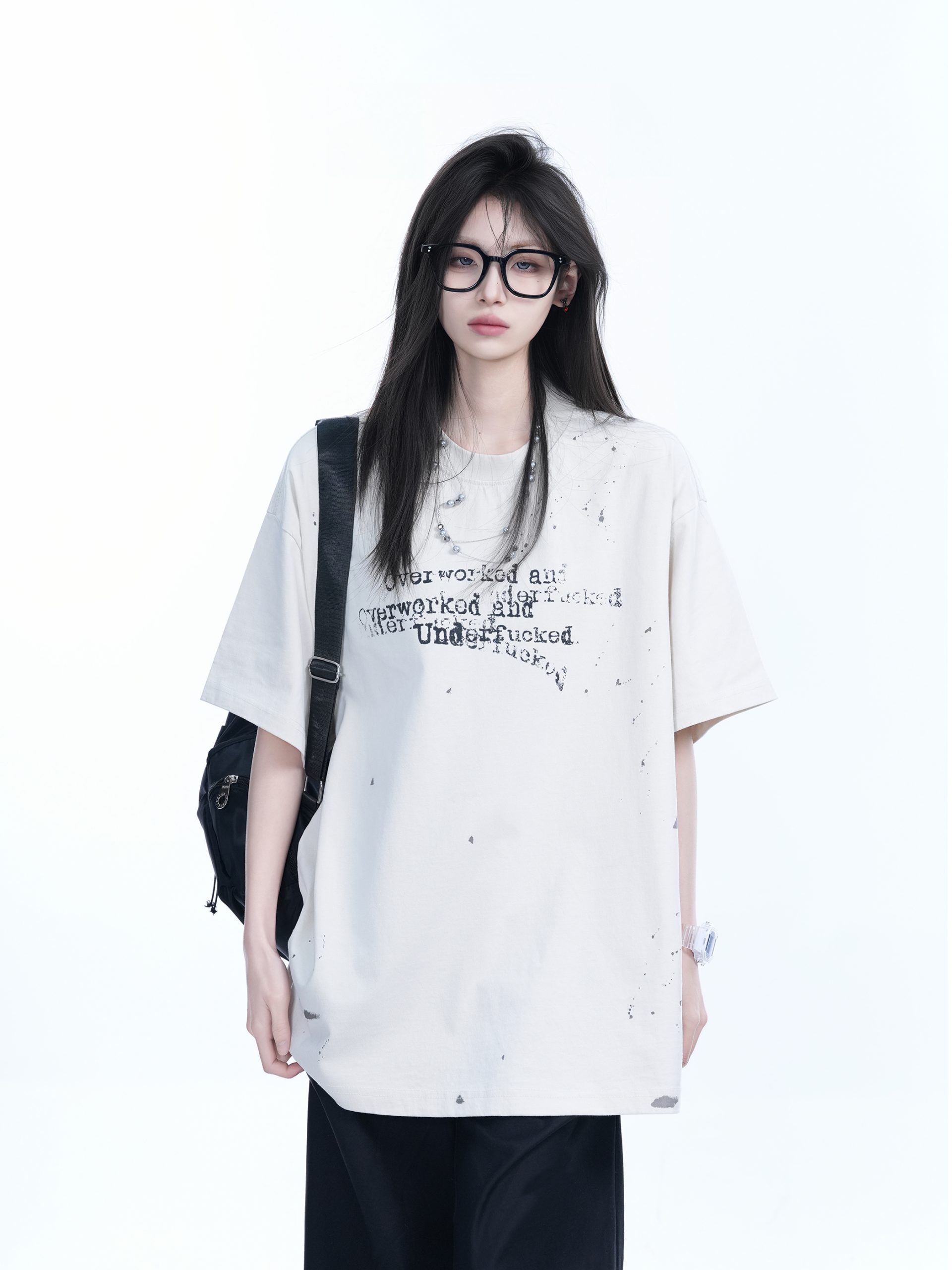 Red Ink Splash Design Short-Sleeve T-Shirt for Women - Trendy Summer Heavyweight Loose Fit, Casual Style Red Ink Splash Design Short-Sleeve T-Shirt for Women - Trendy Summer Heavyweight Loose Fit, Casual Style