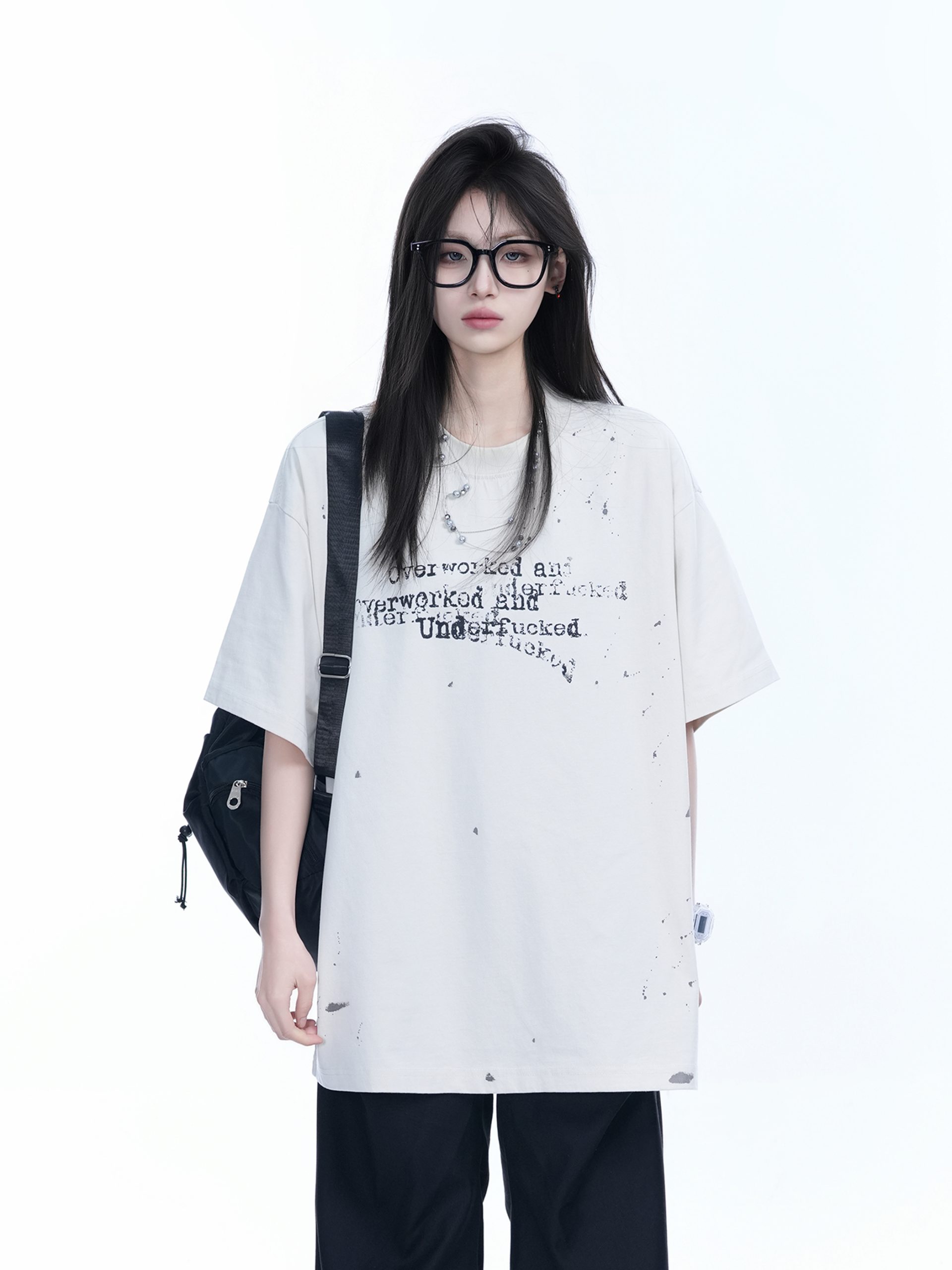 Red Ink Splash Design Short-Sleeve T-Shirt for Women - Trendy Summer Heavyweight Loose Fit, Casual Style Red Ink Splash Design Short-Sleeve T-Shirt for Women - Trendy Summer Heavyweight Loose Fit, Casual Style