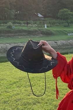 Red Lace Long Sleeve Top and High-Waisted Skirt Set for Women - Desert Photography Vacation Style