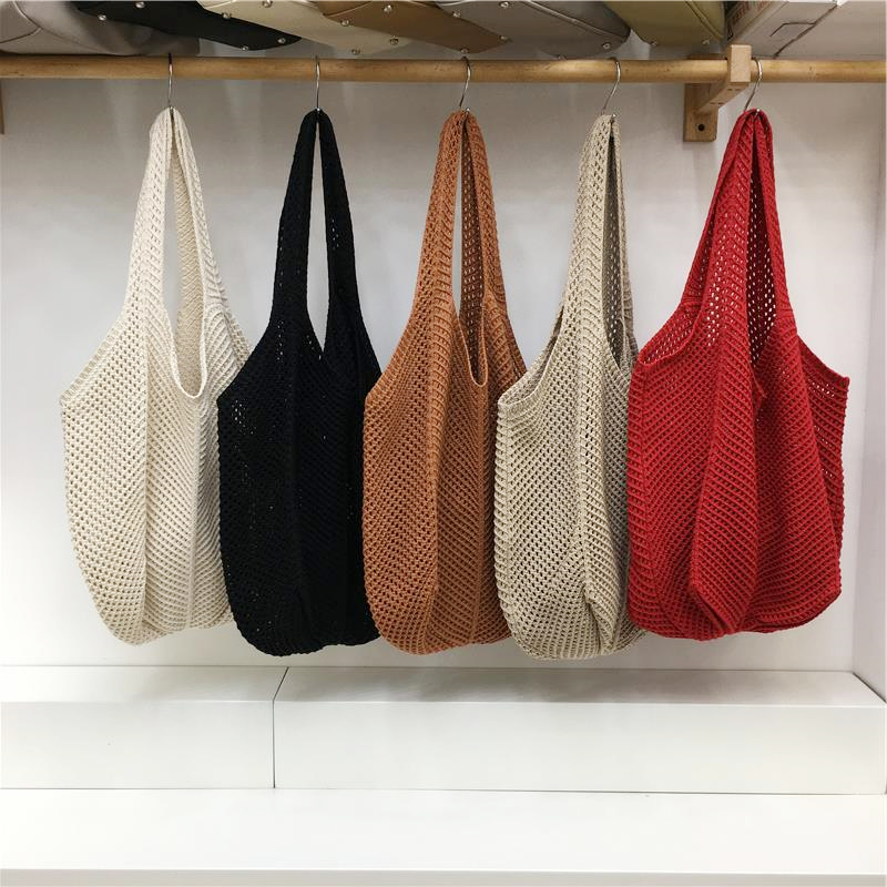 Red Large Hollow Woven Shoulder Bag - Casual Lazy Style, Handmade Korean Version 2025 Red Large Hollow Woven Shoulder Bag - Casual Lazy Style, Handmade Korean Version 2025