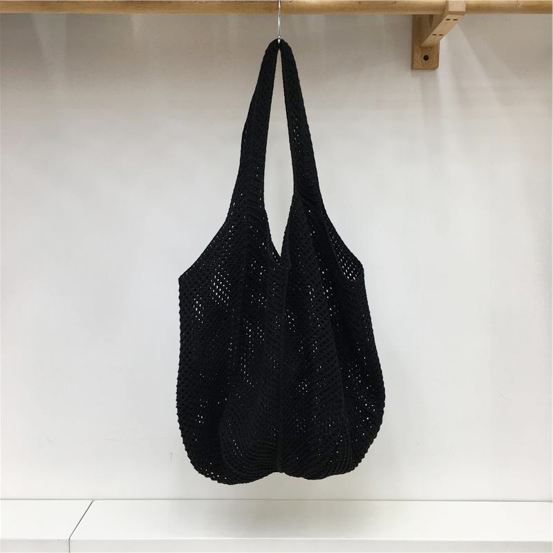 Red Large Hollow Woven Shoulder Bag - Casual Lazy Style, Handmade Korean Version 2025 Red Large Hollow Woven Shoulder Bag - Casual Lazy Style, Handmade Korean Version 2025