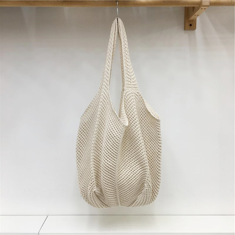 Red Large Hollow Woven Shoulder Bag - Casual Lazy Style, Handmade Korean Version 2025 Red Large Hollow Woven Shoulder Bag - Casual Lazy Style, Handmade Korean Version 2025