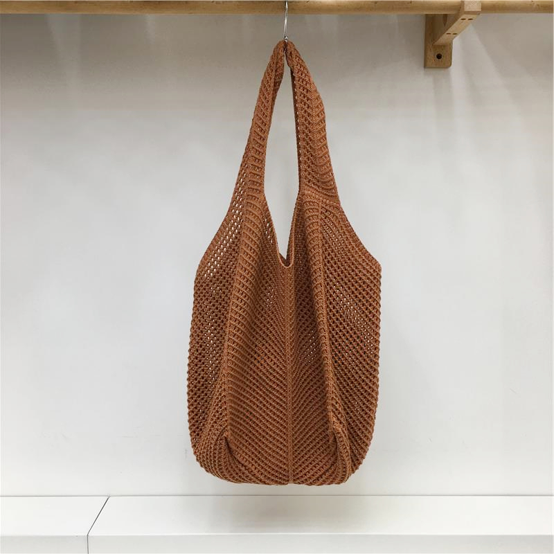 Red Large Hollow Woven Shoulder Bag - Casual Lazy Style, Handmade Korean Version 2025 Red Large Hollow Woven Shoulder Bag - Casual Lazy Style, Handmade Korean Version 2025