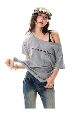 Red Off-Shoulder Short Sleeve T-Shirt for Women - Casual Spicy Girl Top, Versatile Summer 2025 Fashion, Y2K Style