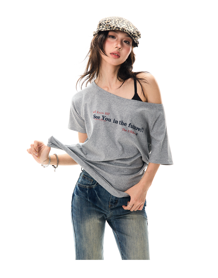 Red Off-Shoulder Short Sleeve T-Shirt for Women - Casual Spicy Girl Top, Versatile Summer 2025 Fashion, Y2K Style Red Off-Shoulder Short Sleeve T-Shirt for Women - Casual Spicy Girl Top, Versatile Summer 2025 Fashion, Y2K Style