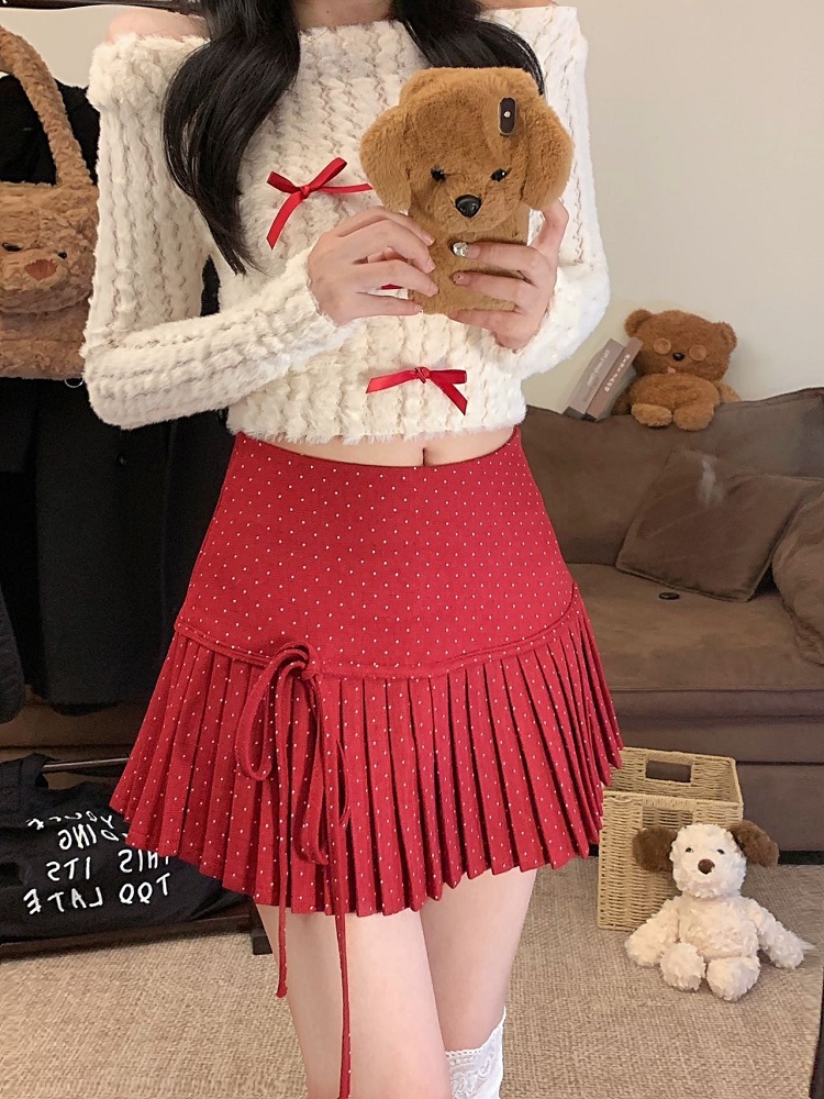 Red Polka Dot Pleated High-Waisted A-Line Skirt for Women - Spring Summer Fashion for Petite Figures Red Polka Dot Pleated High-Waisted A-Line Skirt for Women - Spring Summer Fashion for Petite Figures