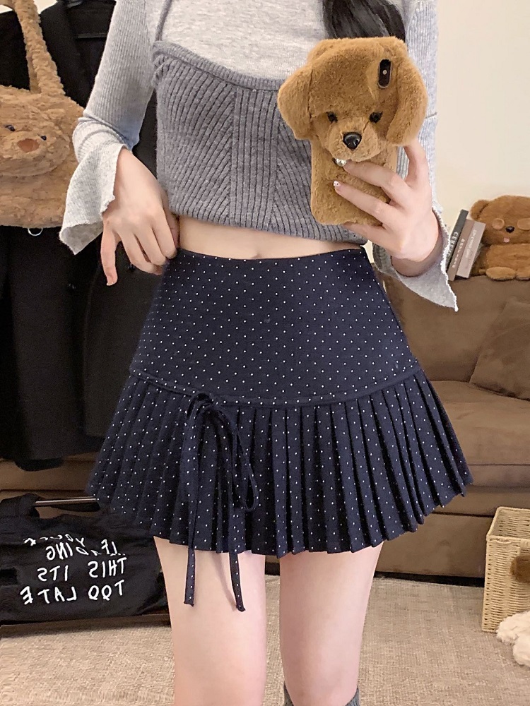 Red Polka Dot Pleated High-Waisted A-Line Skirt for Women - Spring Summer Fashion for Petite Figures Red Polka Dot Pleated High-Waisted A-Line Skirt for Women - Spring Summer Fashion for Petite Figures