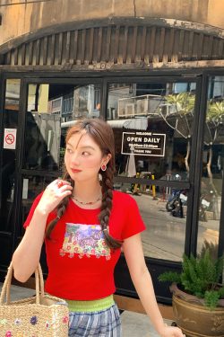 Red Printed Short Sleeve T-Shirt for Women - Vintage Summer Slim Fit Round Neck Top - Y2K Fashion Style