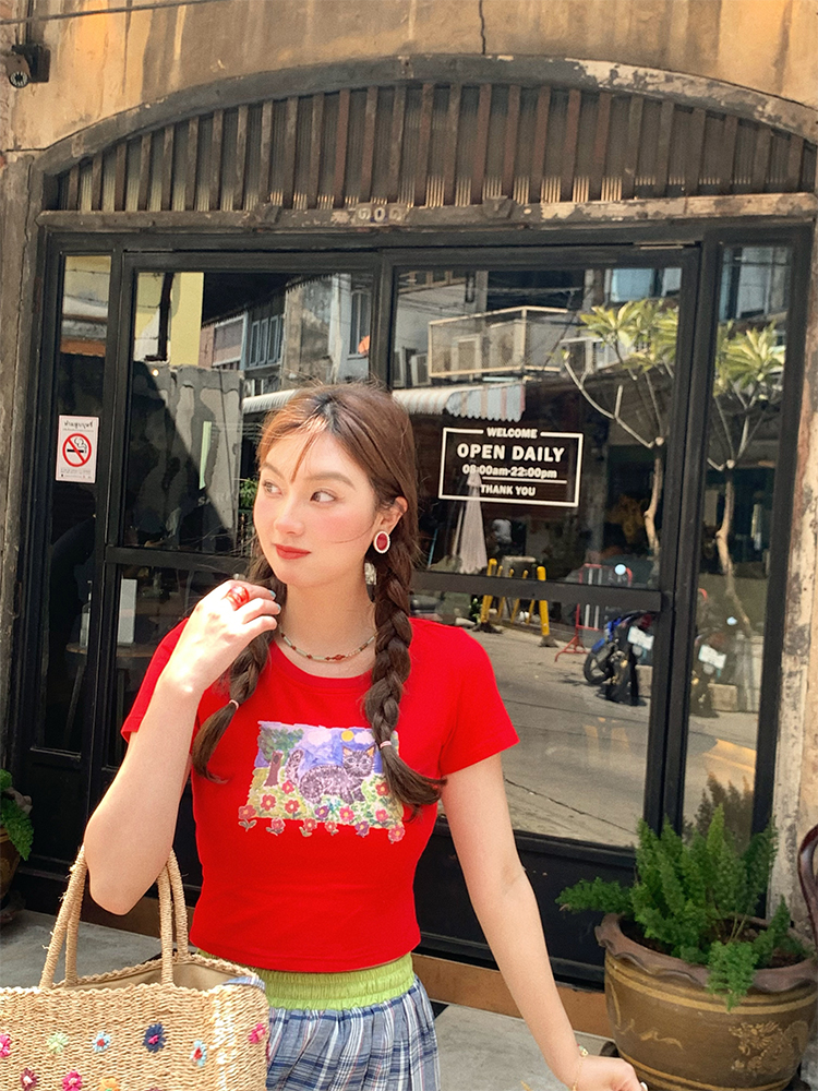 Red Printed Short Sleeve T-Shirt for Women - Vintage Summer Slim Fit Round Neck Top - Y2K Fashion Style Red Printed Short Sleeve T-Shirt for Women - Vintage Summer Slim Fit Round Neck Top - Y2K Fashion Style