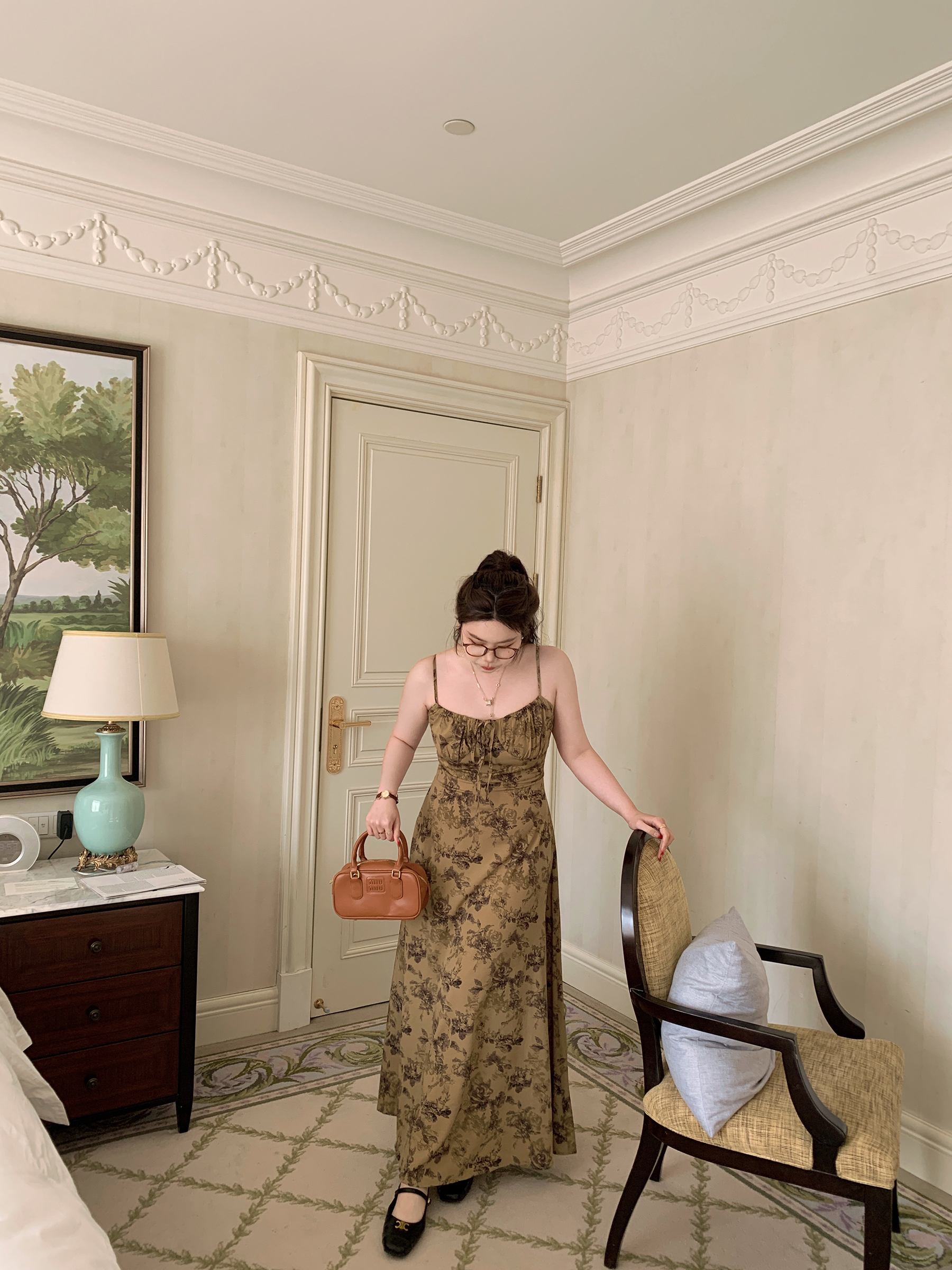 Red Tea Rose French Vintage Ink Wash Printed Slimming Long Dress - Slightly Chubby Fit, Perfect for 90s and Y2K Inspired Looks Red Tea Rose French Vintage Ink Wash Printed Slimming Long Dress - Slightly Chubby Fit, Perfect for 90s and Y2K Inspired Looks