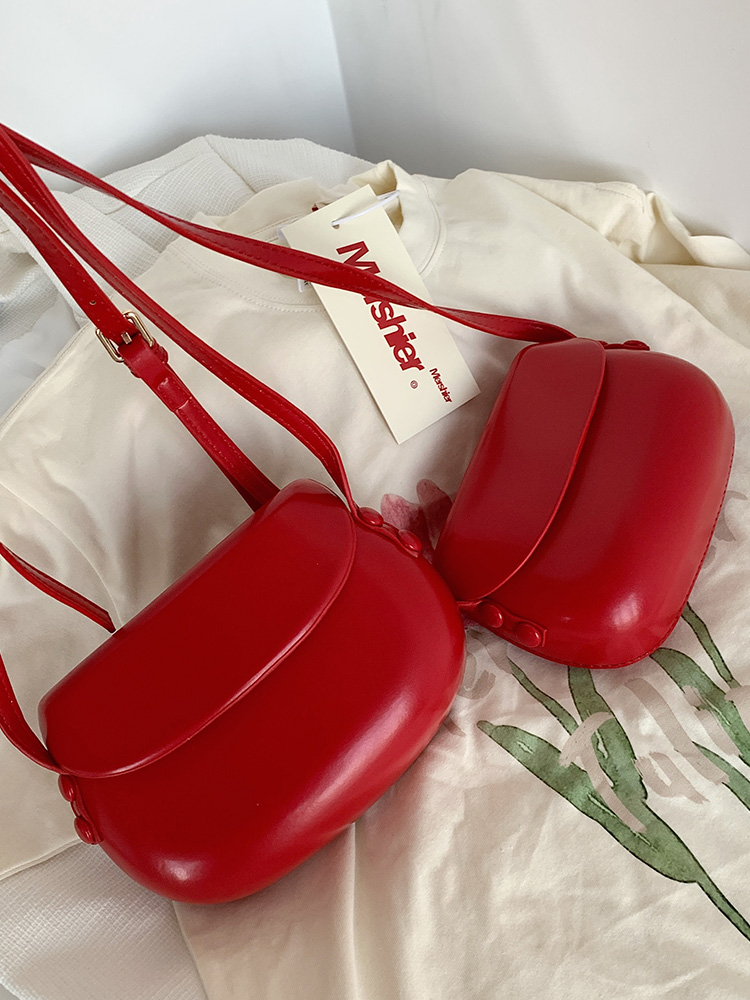 Red Vintage Saddle Handbag for Women - Minimalist Summer Crossbody Phone Bag - Small Shoulder Bag 2023 Red Vintage Saddle Handbag for Women - Minimalist Summer Crossbody Phone Bag - Small Shoulder Bag 2023