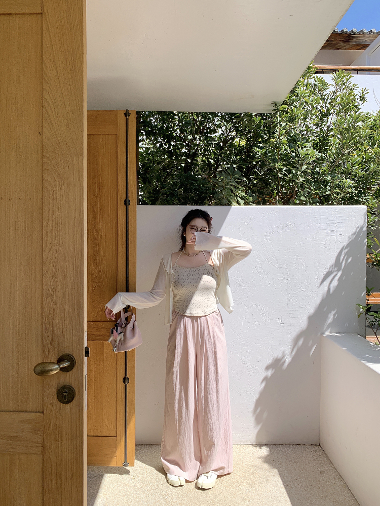 Relaxed Casual Wide-Leg Pants for Comfort - Loose Draping Long Pants Ideal for Air Conditioning and Everyday Wear Relaxed Casual Wide-Leg Pants for Comfort - Loose Draping Long Pants Ideal for Air Conditioning and Everyday Wear