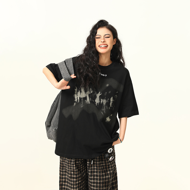 Retro Alien Print Short-Sleeve T-Shirt for Men and Women, Loose Fit Summer Top, Vintage 90s Style, Unisex Fashion Tee Retro Alien Print Short-Sleeve T-Shirt for Men and Women, Loose Fit Summer Top, Vintage 90s Style, Unisex Fashion Tee