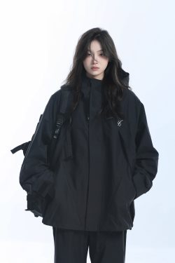 Retro American High-Neck Windbreaker Jacket for Women - Loose Waterproof Windproof Outdoor Black Jacket