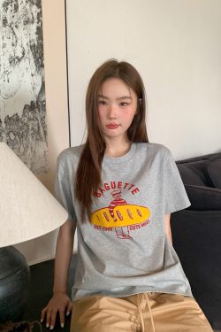 Retro American Hot Dog Embroidered T-Shirt for Women, Summer Loose-Fit Pure Cotton Top, Casual 90s Style