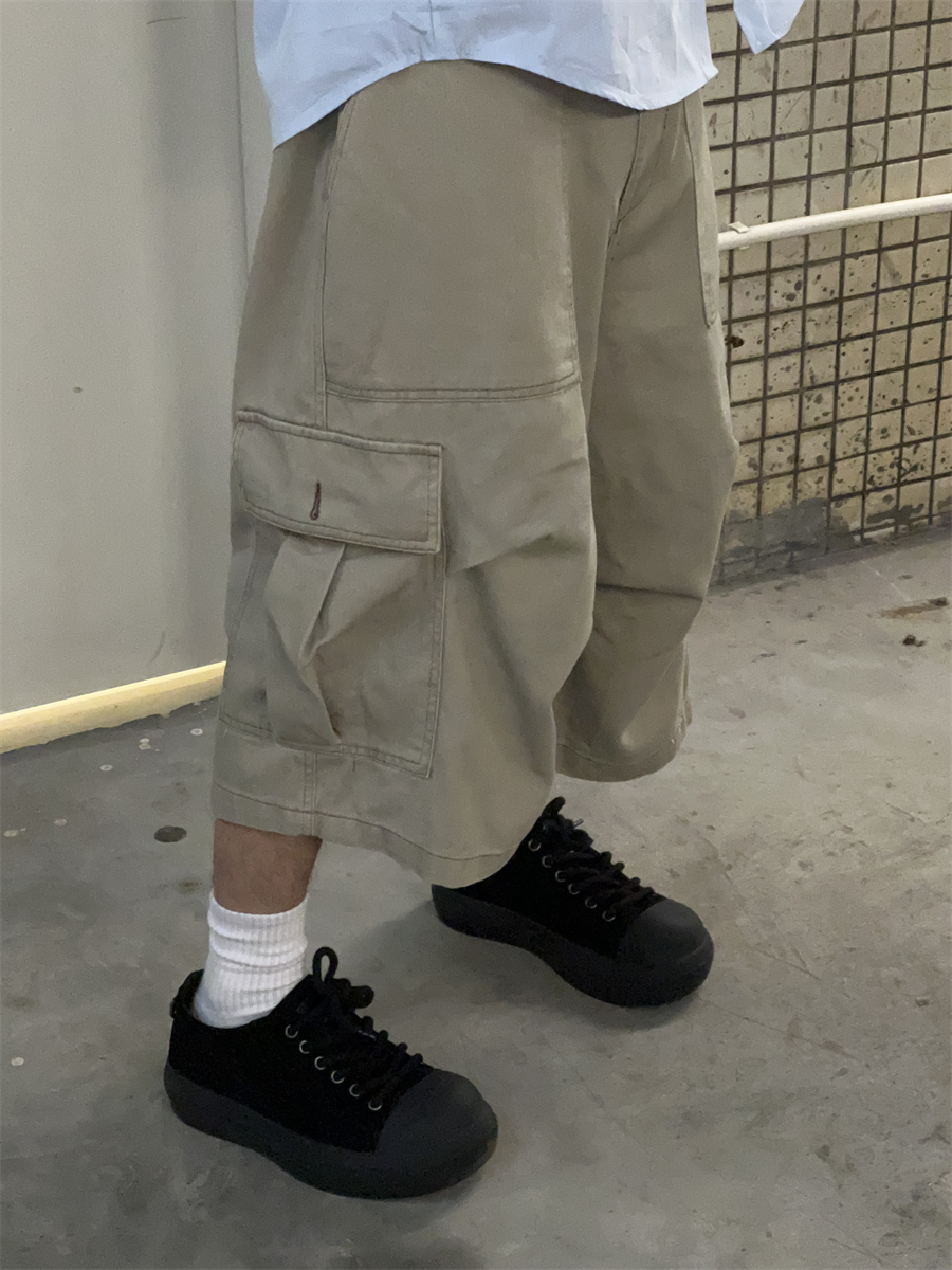 Retro American-Style Loose Wide-Leg Cargo Pants with Large Pockets for Men and Women - Summer Casual Functional Shorts Retro American-Style Loose Wide-Leg Cargo Pants with Large Pockets for Men and Women - Summer Casual Functional Shorts