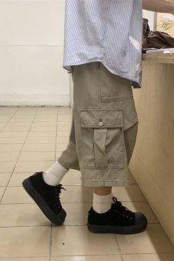 Retro American-Style Loose Wide-Leg Cargo Pants with Large Pockets for Men and Women - Summer Casual Functional Shorts
