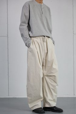 Retro American Style Wide-Leg Cargo Pants for Men - Draped Loose Fit Casual Trousers, Versatile Curved Blade Design