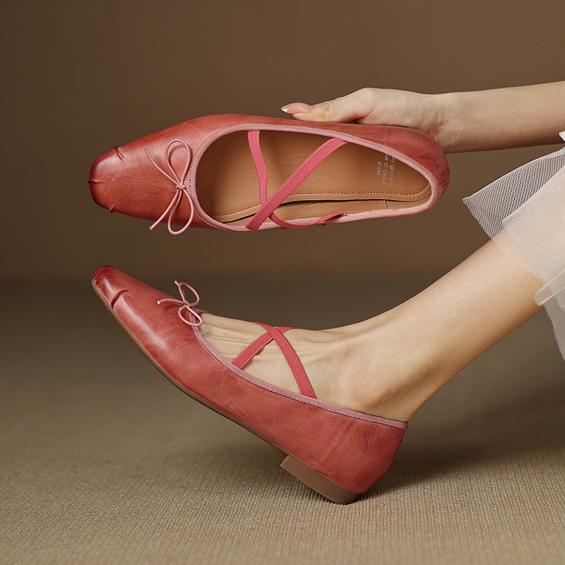Retro Artistic Deer & Nara Handmade Genuine Leather Cross Strap Slimming Flat Ballet Shoes for Women - Y2K Fashion Style Retro Artistic Deer & Nara Handmade Genuine Leather Cross Strap Slimming Flat Ballet Shoes for Women - Y2K Fashion Style