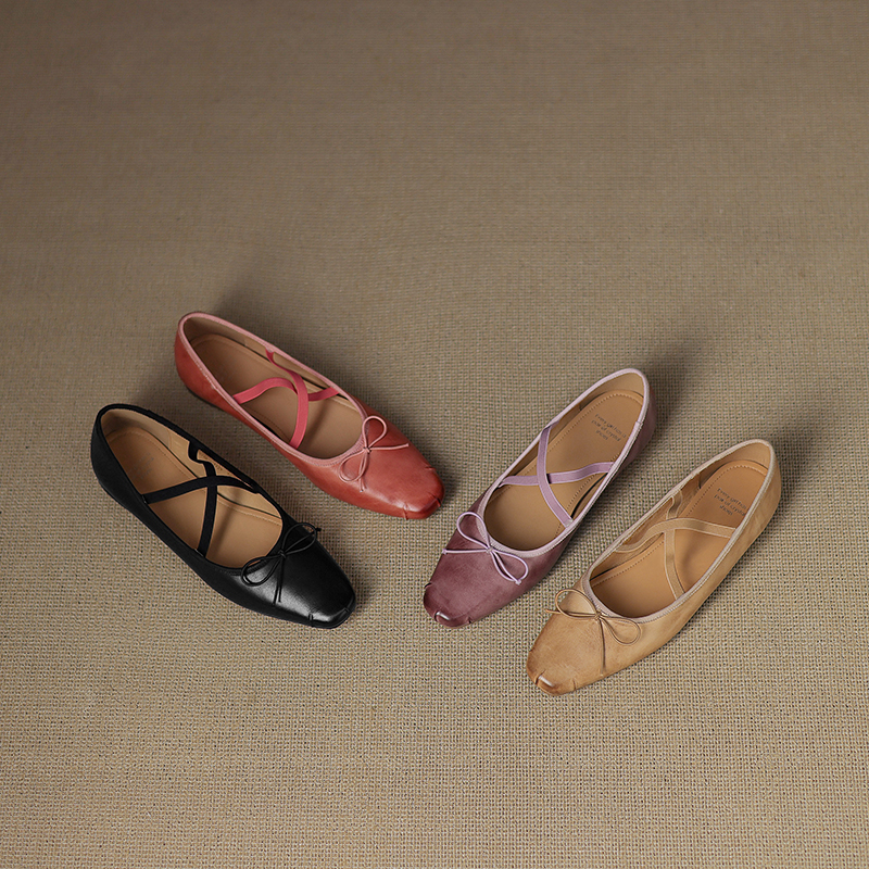 Retro Artistic Deer & Nara Handmade Genuine Leather Cross Strap Slimming Flat Ballet Shoes for Women - Y2K Fashion Style Retro Artistic Deer & Nara Handmade Genuine Leather Cross Strap Slimming Flat Ballet Shoes for Women - Y2K Fashion Style