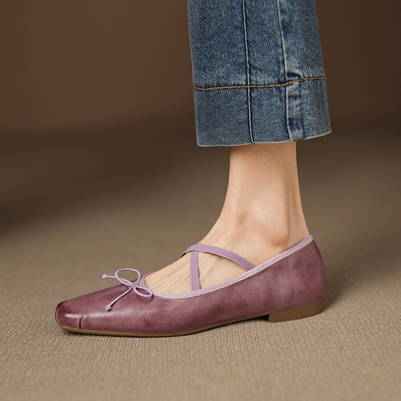 Retro Artistic Deer & Nara Handmade Genuine Leather Cross Strap Slimming Flat Ballet Shoes for Women - Y2K Fashion Style Retro Artistic Deer & Nara Handmade Genuine Leather Cross Strap Slimming Flat Ballet Shoes for Women - Y2K Fashion Style