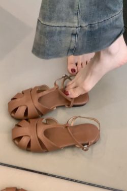 Retro Artistic Hollow-Out Buckle Sandals for Women - Sheepskin Woven Flat Roman Shoes, Casual Pig Cage Style