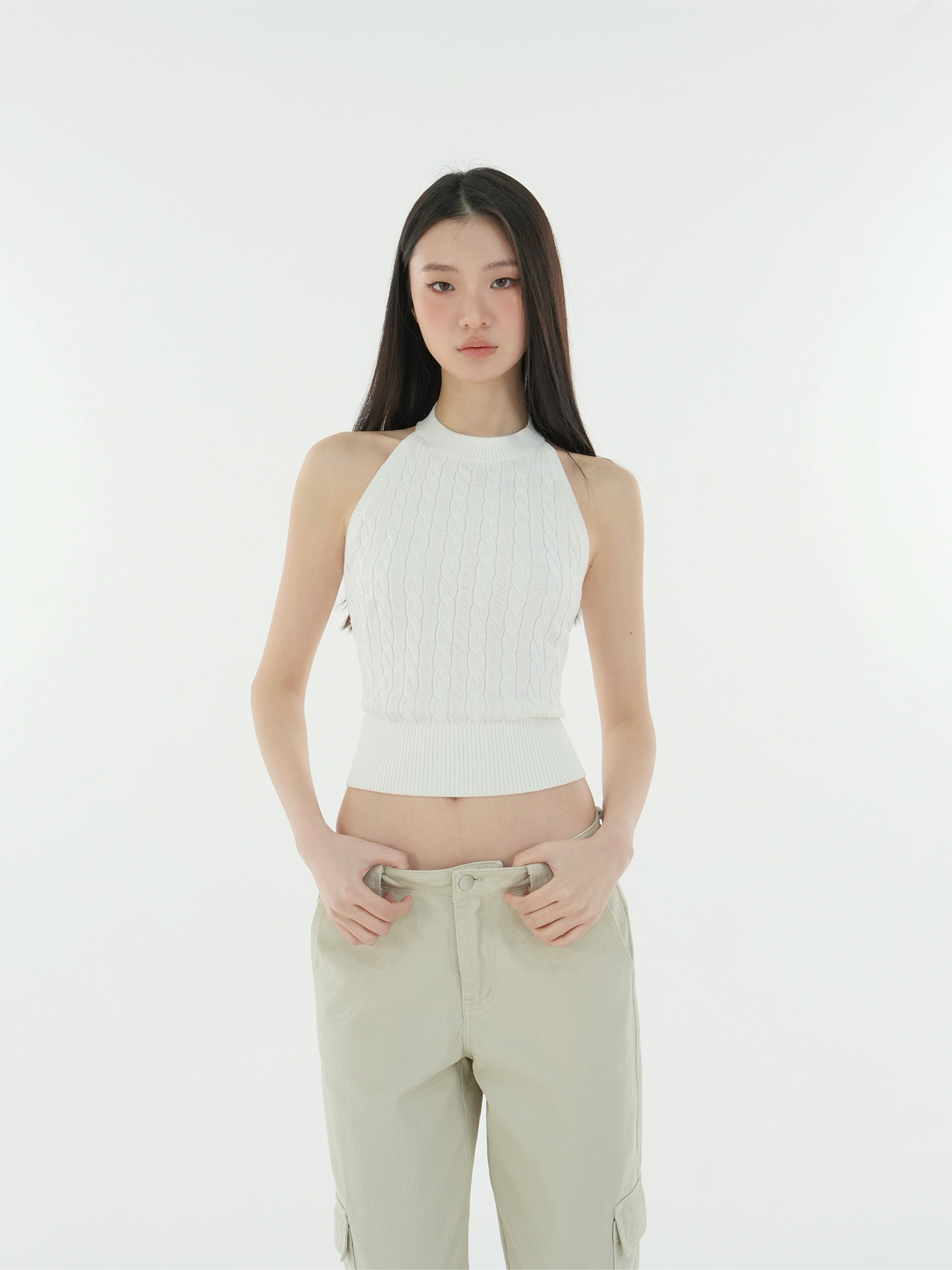 Retro Backless Twisted Knit Cropped Halter Top - Y2K Style, Perfect for Summer Outings and Festivals Retro Backless Twisted Knit Cropped Halter Top - Y2K Style, Perfect for Summer Outings and Festivals