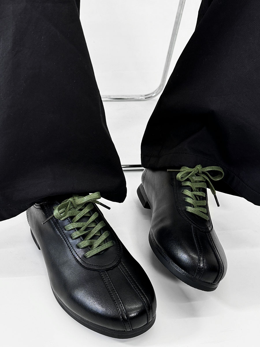 Retro Black Derby Shoes for Men - Soft-Soled Leather Flats, Casual British Style Commuting Footwear, Perfect for Everyday Wear Retro Black Derby Shoes for Men - Soft-Soled Leather Flats, Casual British Style Commuting Footwear, Perfect for Everyday Wear