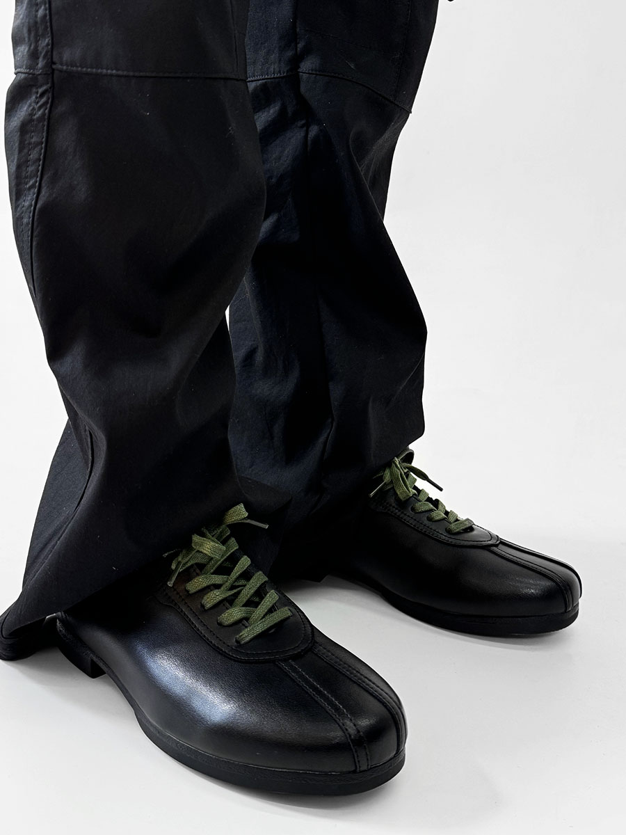 Retro Black Derby Shoes for Men - Soft-Soled Leather Flats, Casual British Style Commuting Footwear, Perfect for Everyday Wear Retro Black Derby Shoes for Men - Soft-Soled Leather Flats, Casual British Style Commuting Footwear, Perfect for Everyday Wear