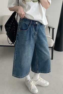 Retro Blue Denim Capris for Women - Summer Wide-Leg Cropped Pants, Straight 7-Point Mid-Length Shorts, Y2K American Style