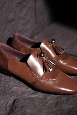 Retro British Style Flat Leather Loafers for Women - Versatile Fashionable Italian-Inspired Shoes