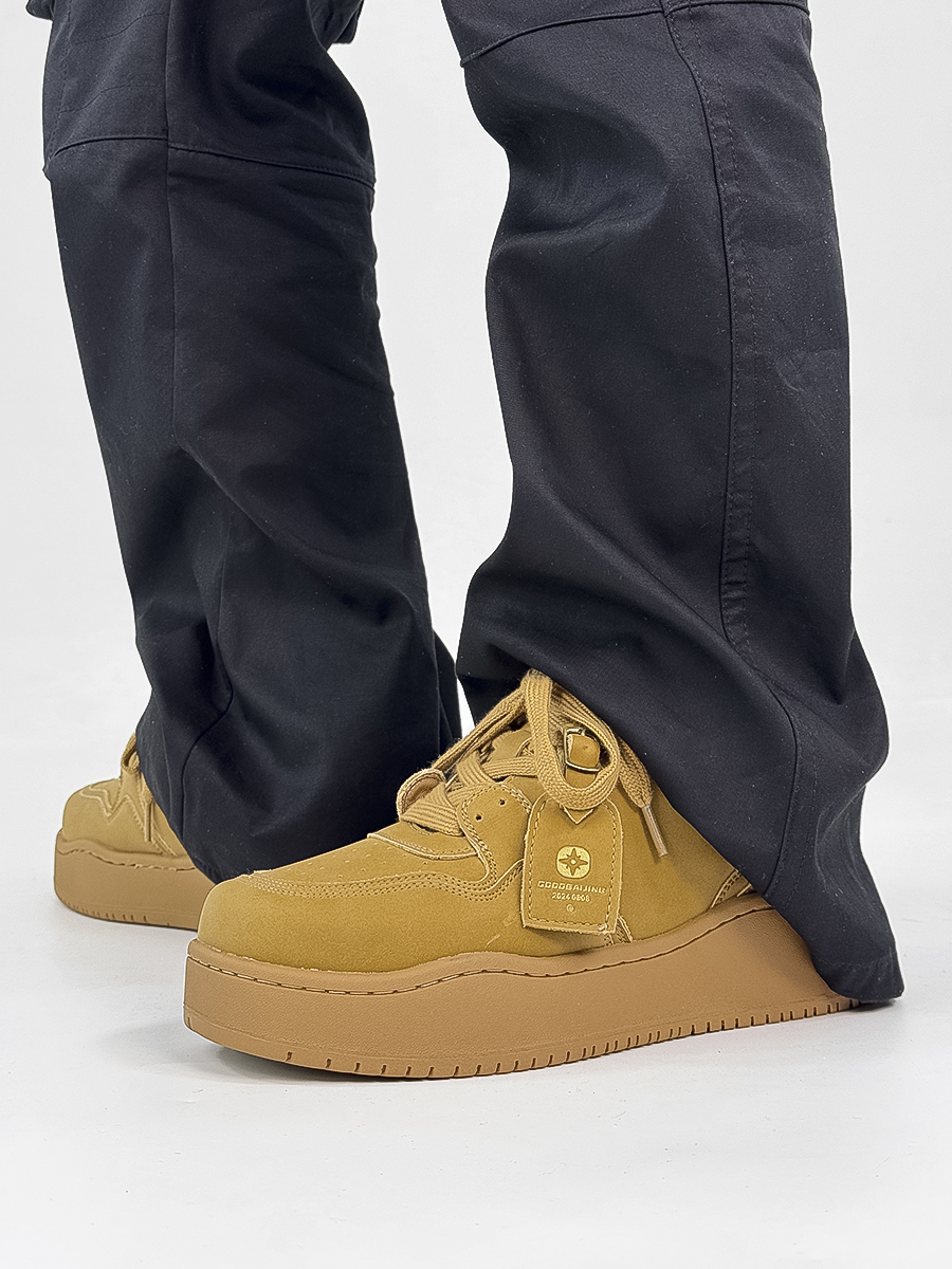 Retro Brown Board Shoes for Men and Women, Thick-Soled Height-Increasing Wheat Casual Sneakers, American-Style Sporty Footwear Retro Brown Board Shoes for Men and Women, Thick-Soled Height-Increasing Wheat Casual Sneakers, American-Style Sporty Footwear