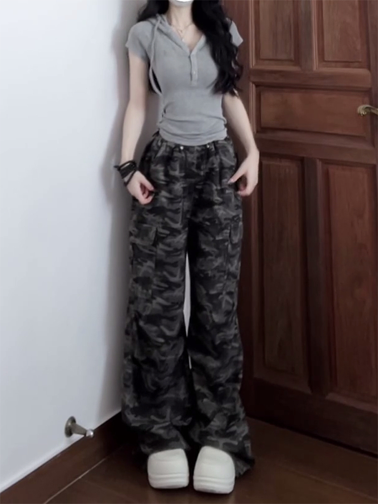 Retro Camouflage Wide-Leg Work Pants for Women - Loose-Fitting Slimming Hip-Hop Casual Floor-Length Trousers Retro Camouflage Wide-Leg Work Pants for Women - Loose-Fitting Slimming Hip-Hop Casual Floor-Length Trousers