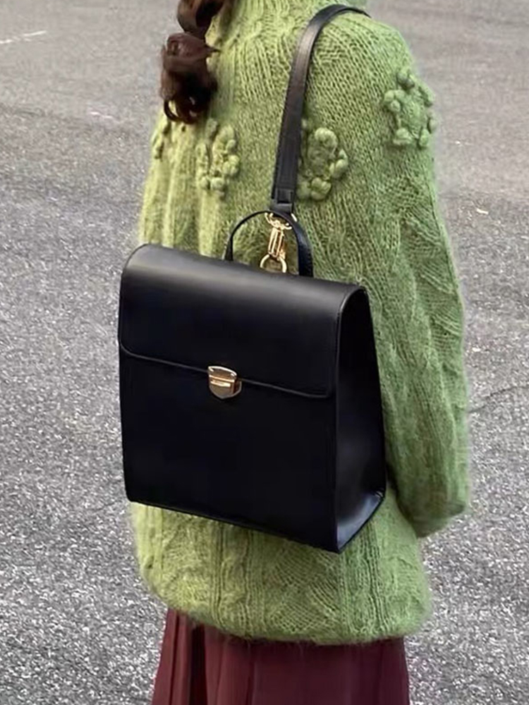 Retro Casual Black Leather Backpack for Women - Minimalist Travel Commuter Bag with Artistic Design Retro Casual Black Leather Backpack for Women - Minimalist Travel Commuter Bag with Artistic Design