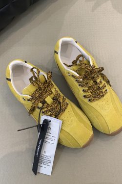 Retro Casual Color-Blocking Lace-Up Cowhide Training Shoes for Women - Flat Sports Footwear for Outdoor Running