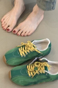 Retro Casual Color-Blocking Lace-Up Cowhide Training Shoes for Women - Flat Sports Footwear for Outdoor Running