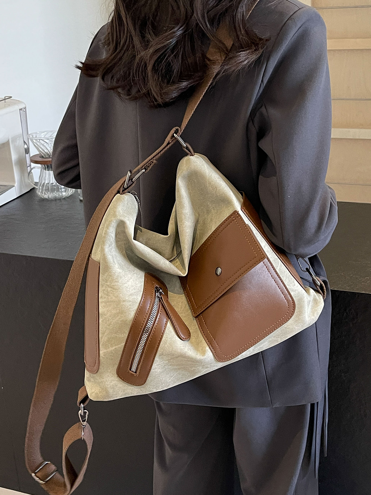 Retro Casual Crossbody Bag for Women, 2025 Spring Commuting Shoulder Bag, Versatile Dual-Use Travel Purse Retro Casual Crossbody Bag for Women, 2025 Spring Commuting Shoulder Bag, Versatile Dual-Use Travel Purse