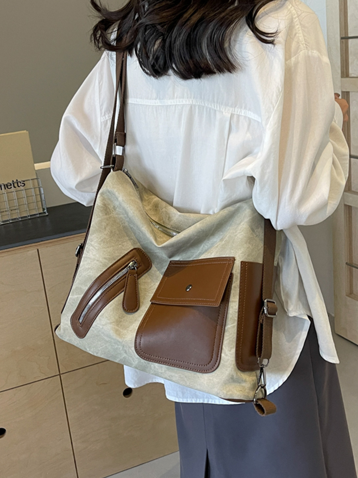 Retro Casual Crossbody Bag for Women, 2025 Spring Commuting Shoulder Bag, Versatile Dual-Use Travel Purse Retro Casual Crossbody Bag for Women, 2025 Spring Commuting Shoulder Bag, Versatile Dual-Use Travel Purse