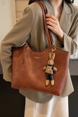 Retro Casual Shoulder Bag for Women - Large Capacity Tote, Versatile Spring 2025 Design, Perfect for Commuting and Everyday Use