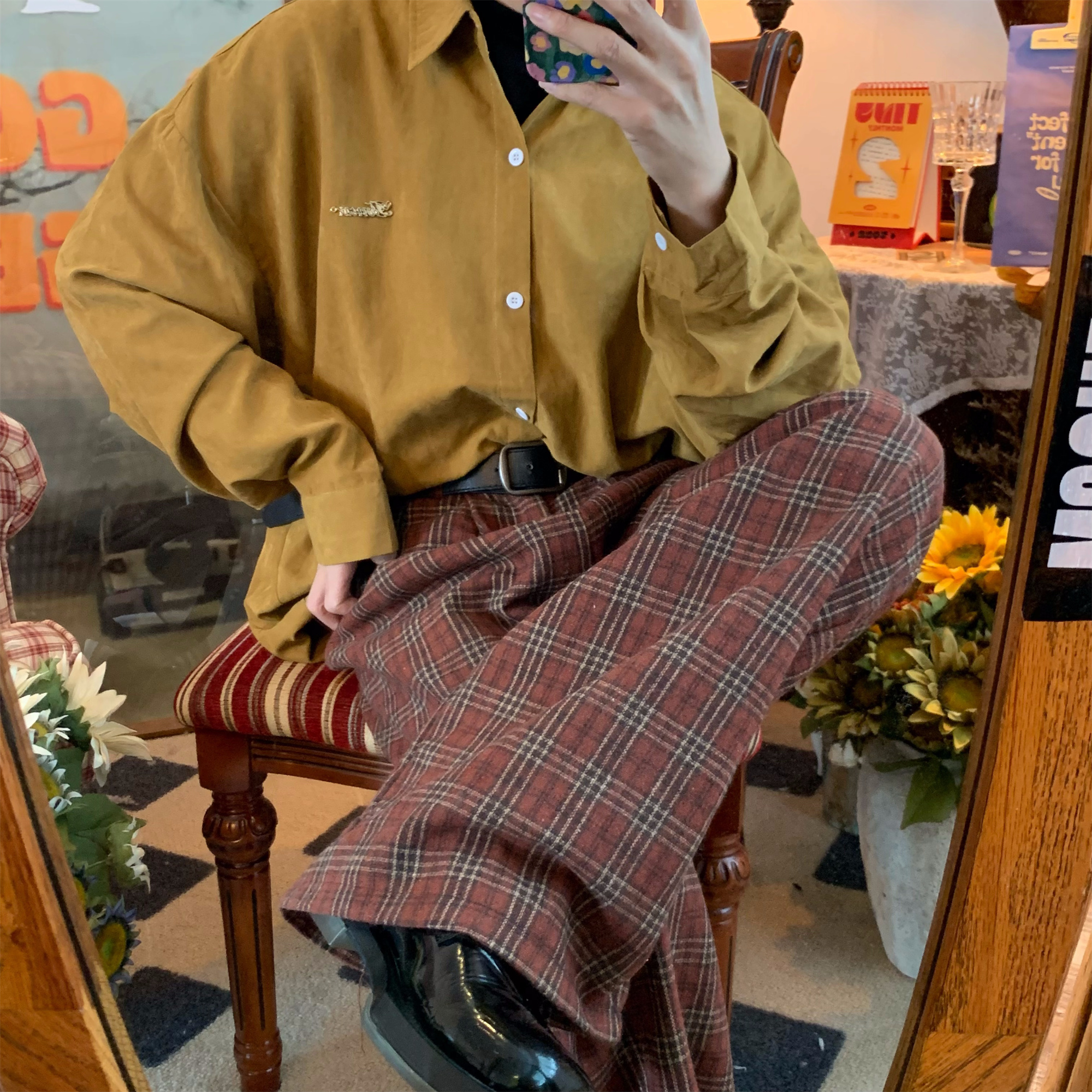 Retro Casual Solid Color Long Sleeve Shirt - Versatile Loose Fit Layering Top for Spring 2024 Retro Casual Solid Color Long Sleeve Shirt - Versatile Loose Fit Layering Top for Spring 2024