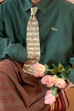 Retro Casual Solid Color Long Sleeve Shirt - Versatile Loose Fit Layering Top for Spring 2024